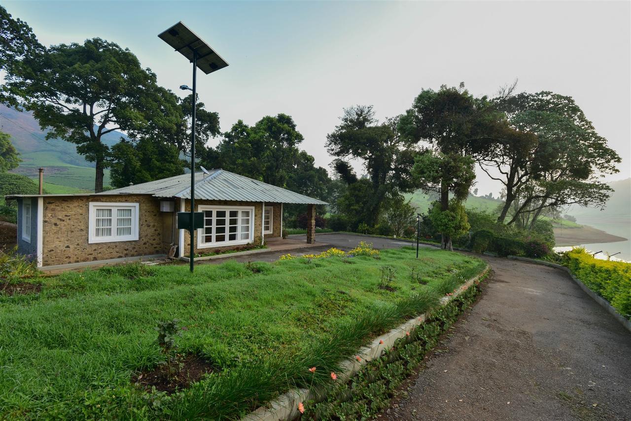 Manalar Hotel Gudalur  Екстериор снимка